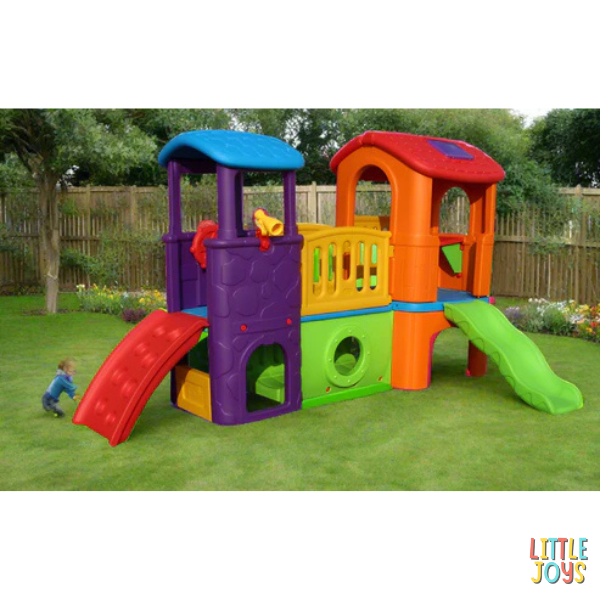 CHILDREN PLAY CENTER + SLIDE L-109" W-71" H-68"