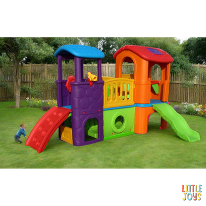 CHILDREN PLAY CENTER + SLIDE L-109" W-71" H-68"
